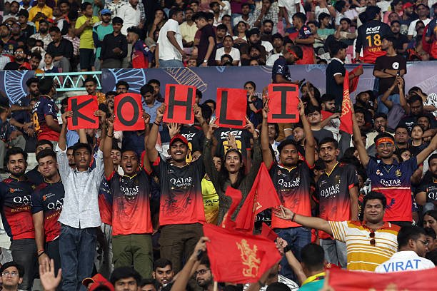 RCB vs SRH IPL 2026 prediction LUCKNOW, INDIA - MAY 23: Fans cheer on their team from the stands during the 2025 IPL match between Royal Challengers Bengaluru and Sunrisers Hyderabad at Bharat Ratna Shri Atal Bihari Vajpayee Ekana Cricket Stadium on May 23, 2025, in Lucknow, India.